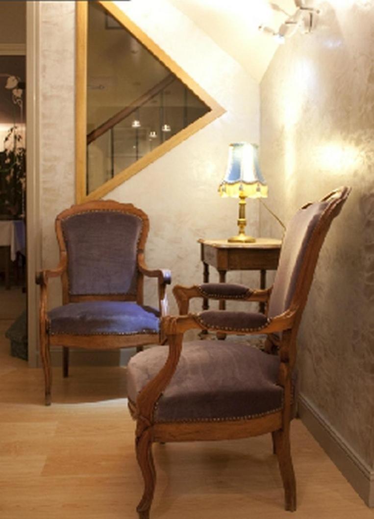 Logis Hotel Les Tilleuls Saint-Cirgues-de-Jordanne Екстер'єр фото